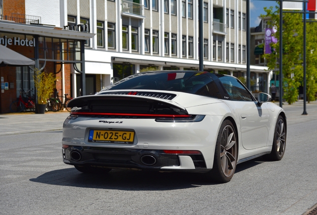 Porsche 992 Targa 4S