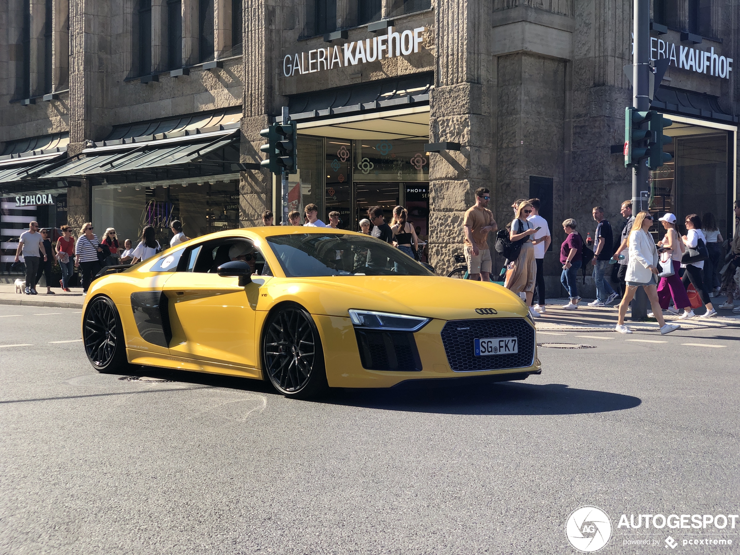 Audi R8 V10 2015