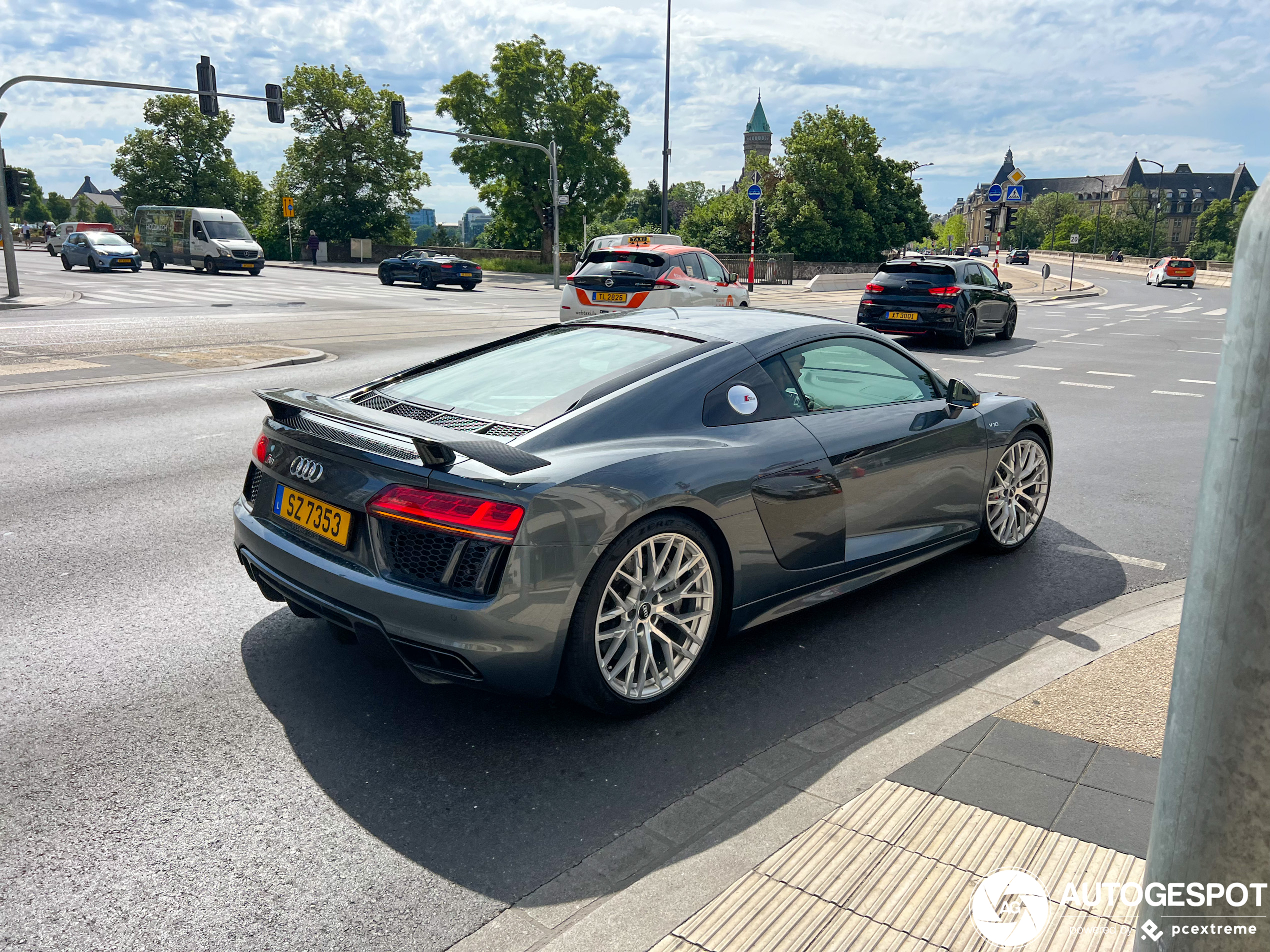 Audi R8 V10 Plus 2015