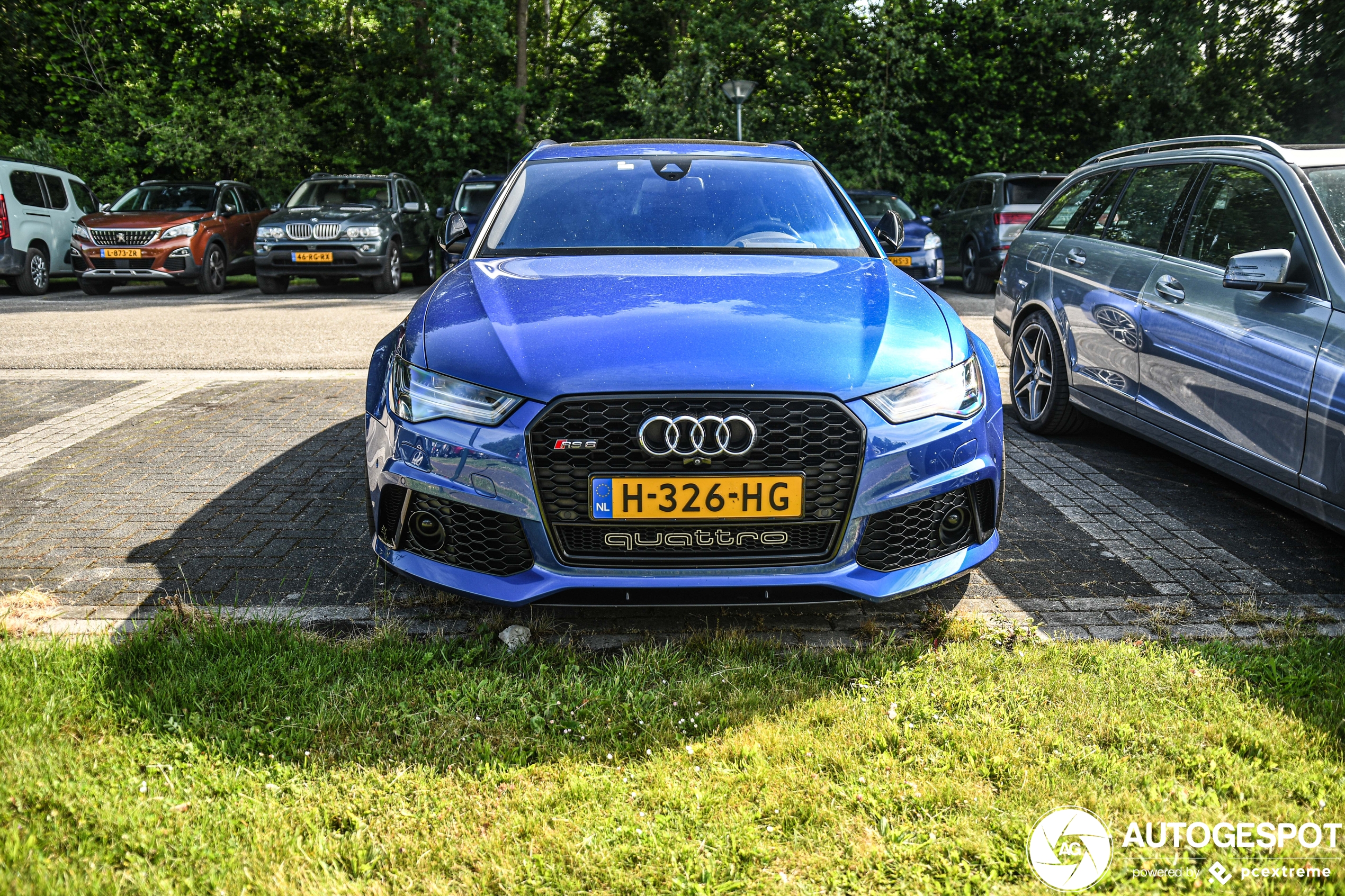 Audi RS6 Avant C7 2015