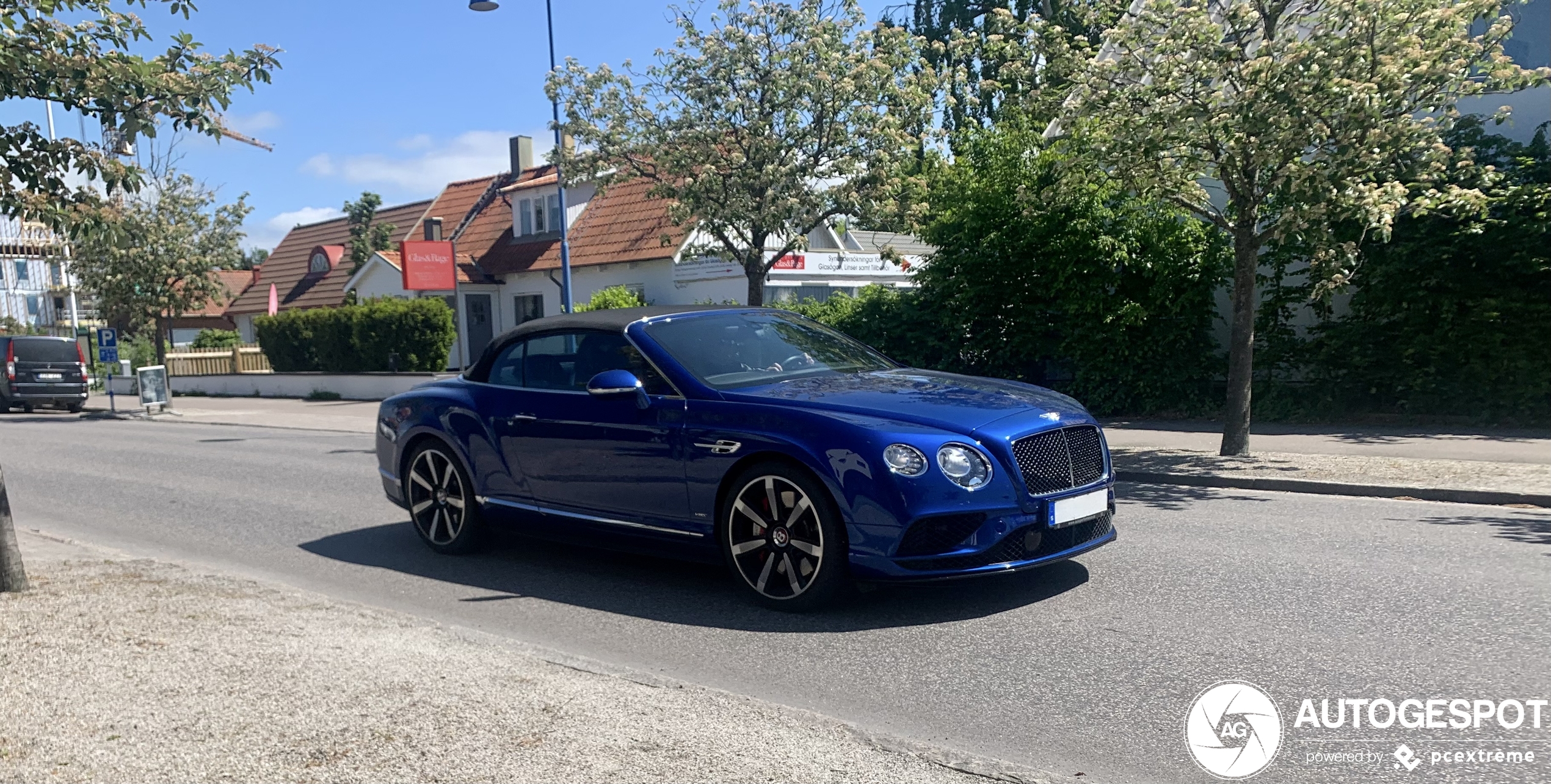 Bentley Continental GTC V8 S 2016