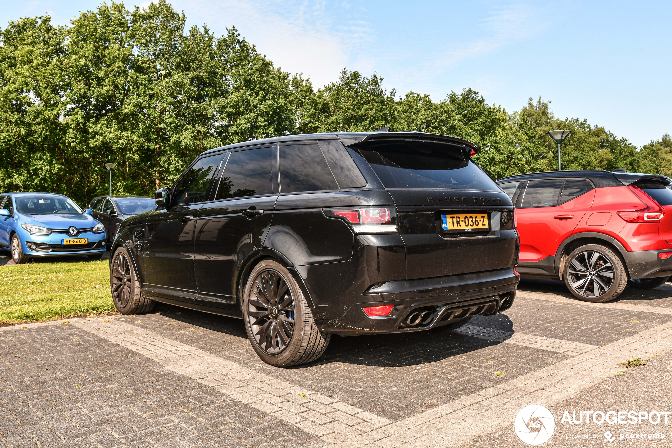 Land Rover Range Rover Sport SVR