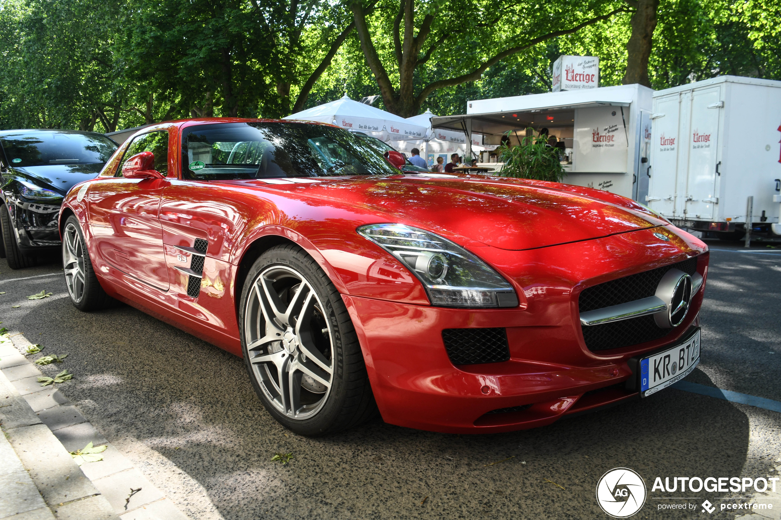 Mercedes-Benz SLS AMG