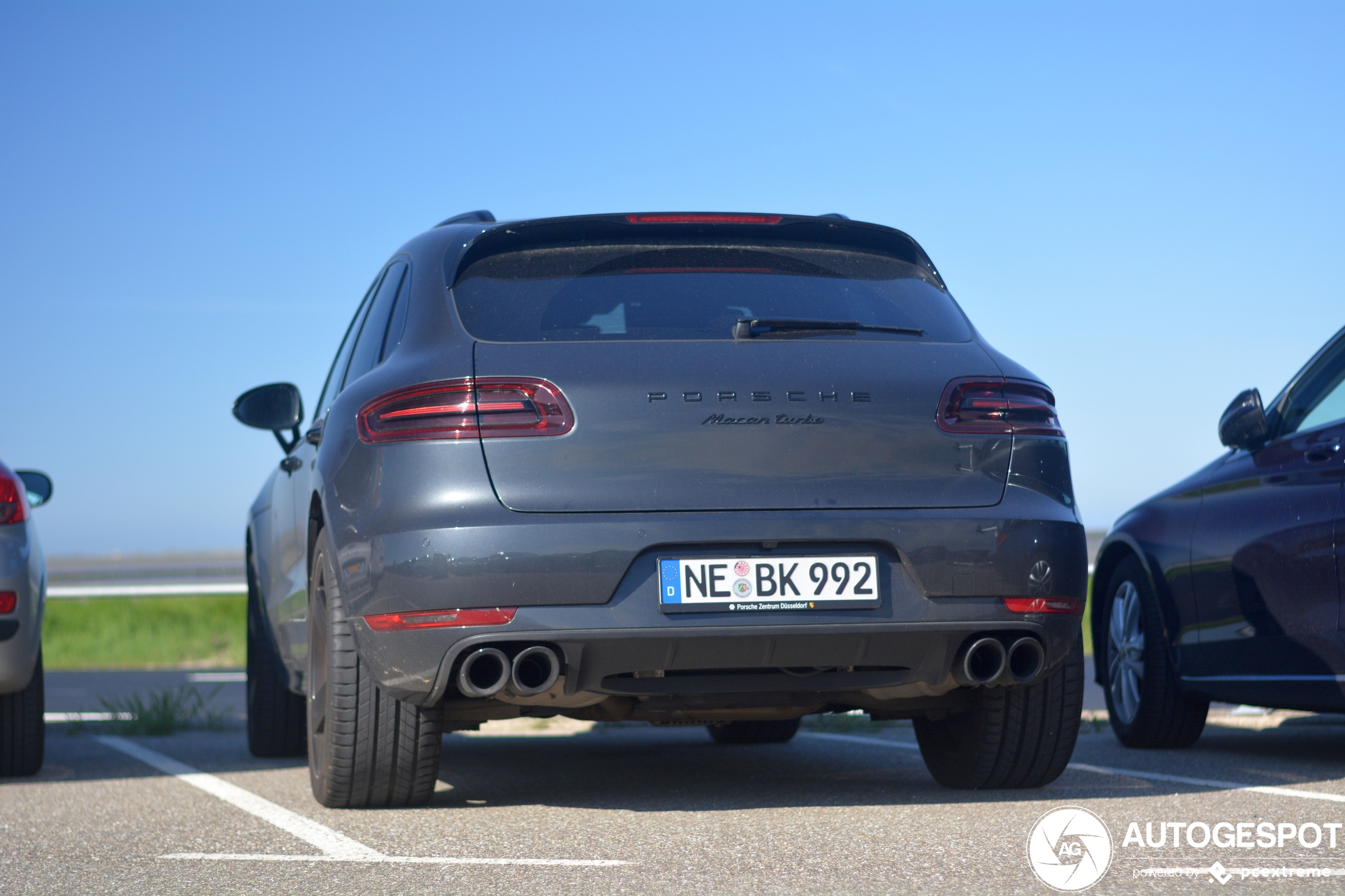 Porsche 95B Macan Turbo