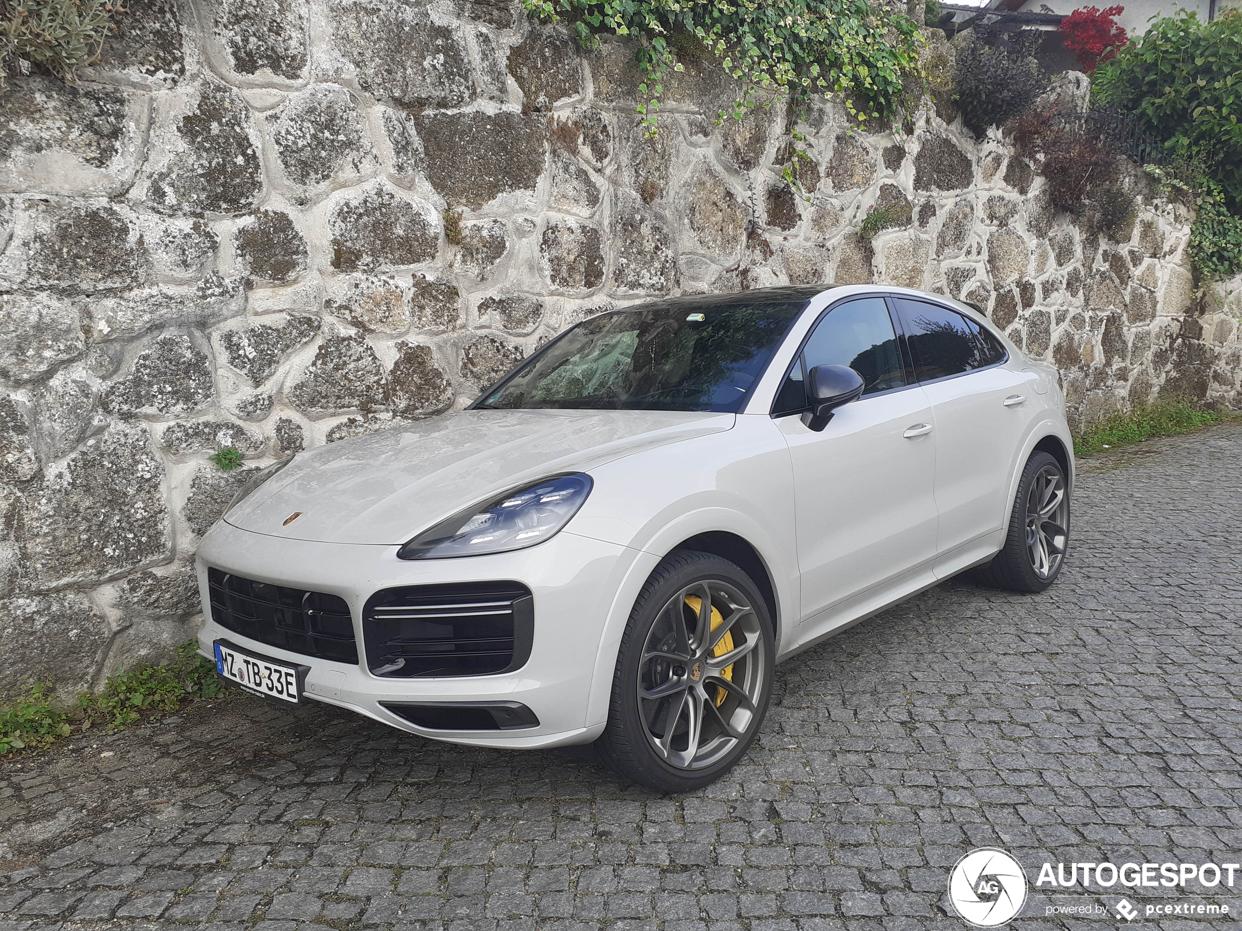 Porsche Cayenne Coupé Turbo S E-Hybrid