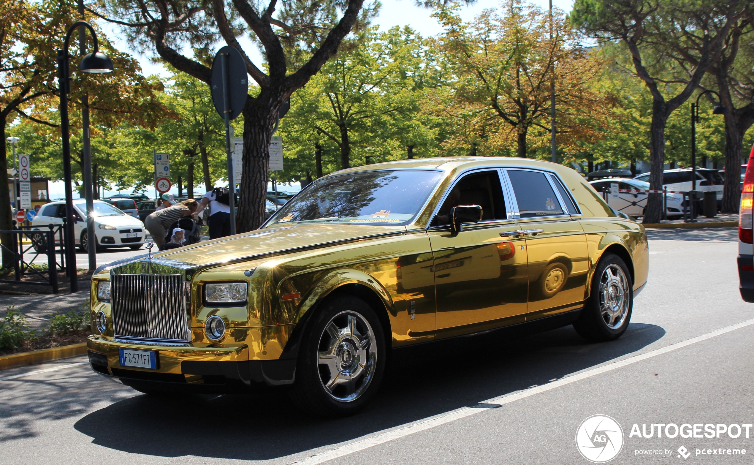 Rolls-Royce Phantom