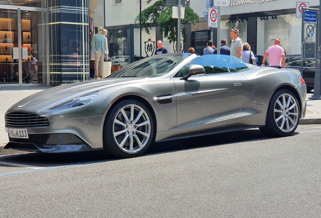 Aston Martin Vanquish Volante