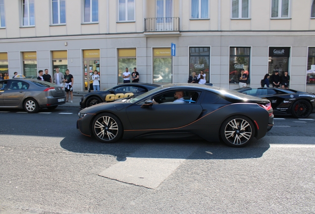 BMW i8 Protonic Frozen Black Edition