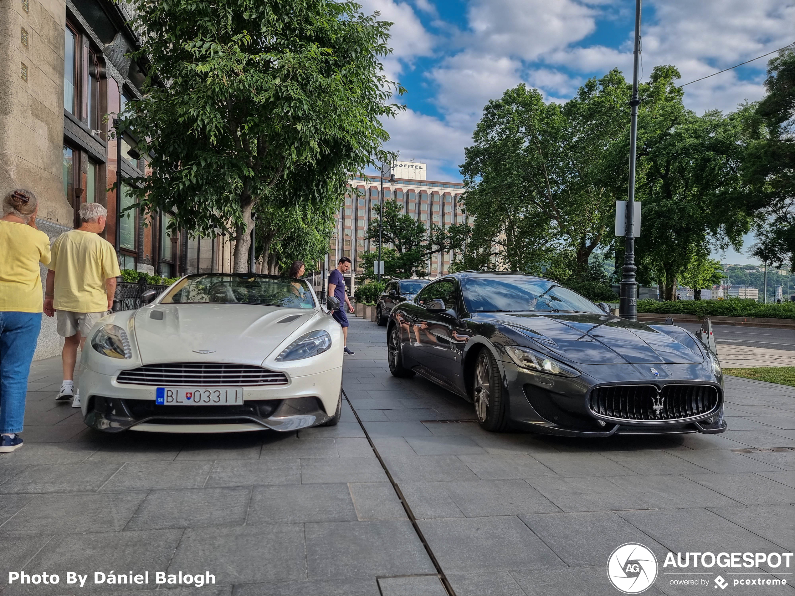 Aston Martin Vanquish Volante