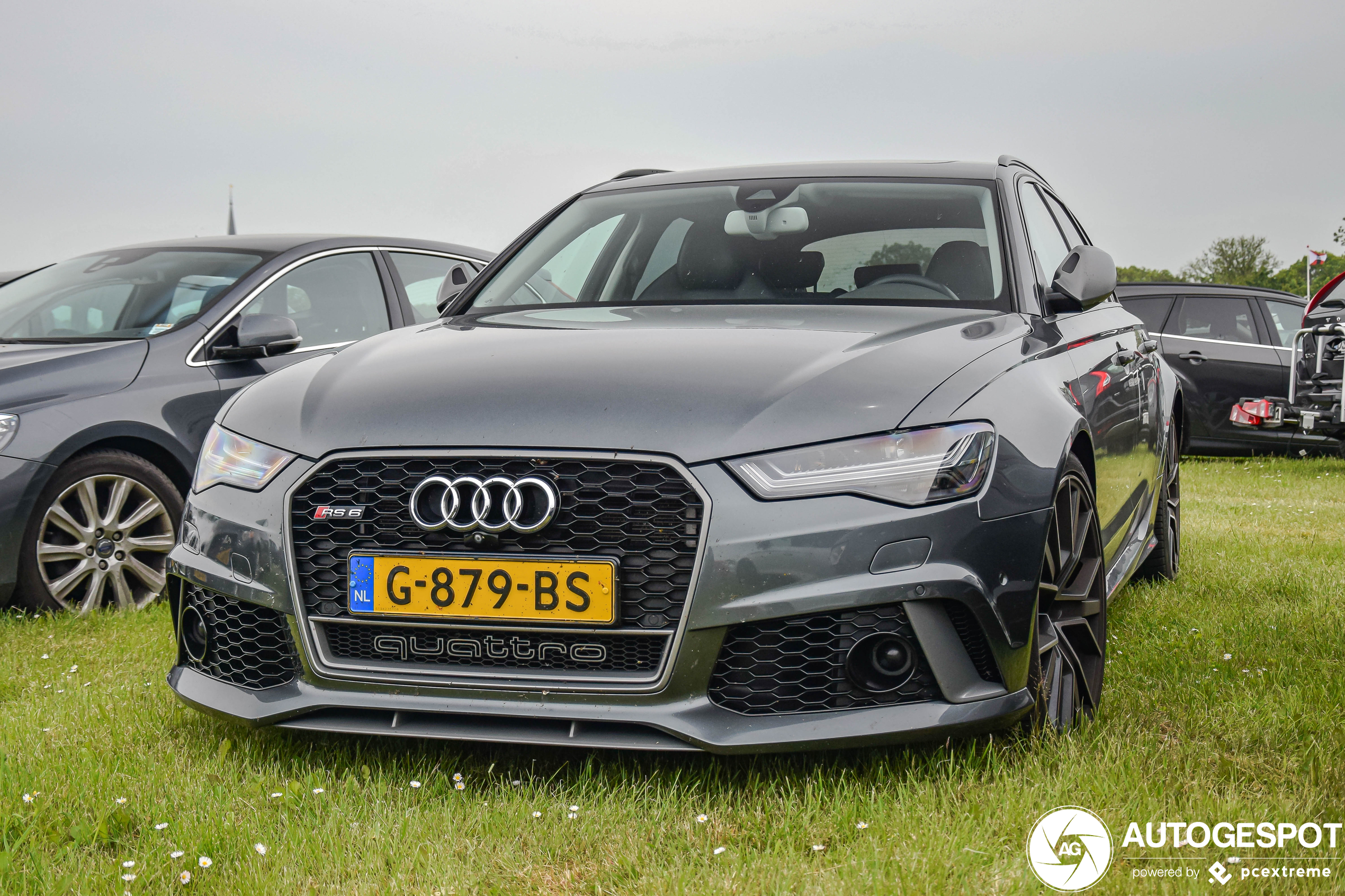 Audi RS6 Avant C7 2015