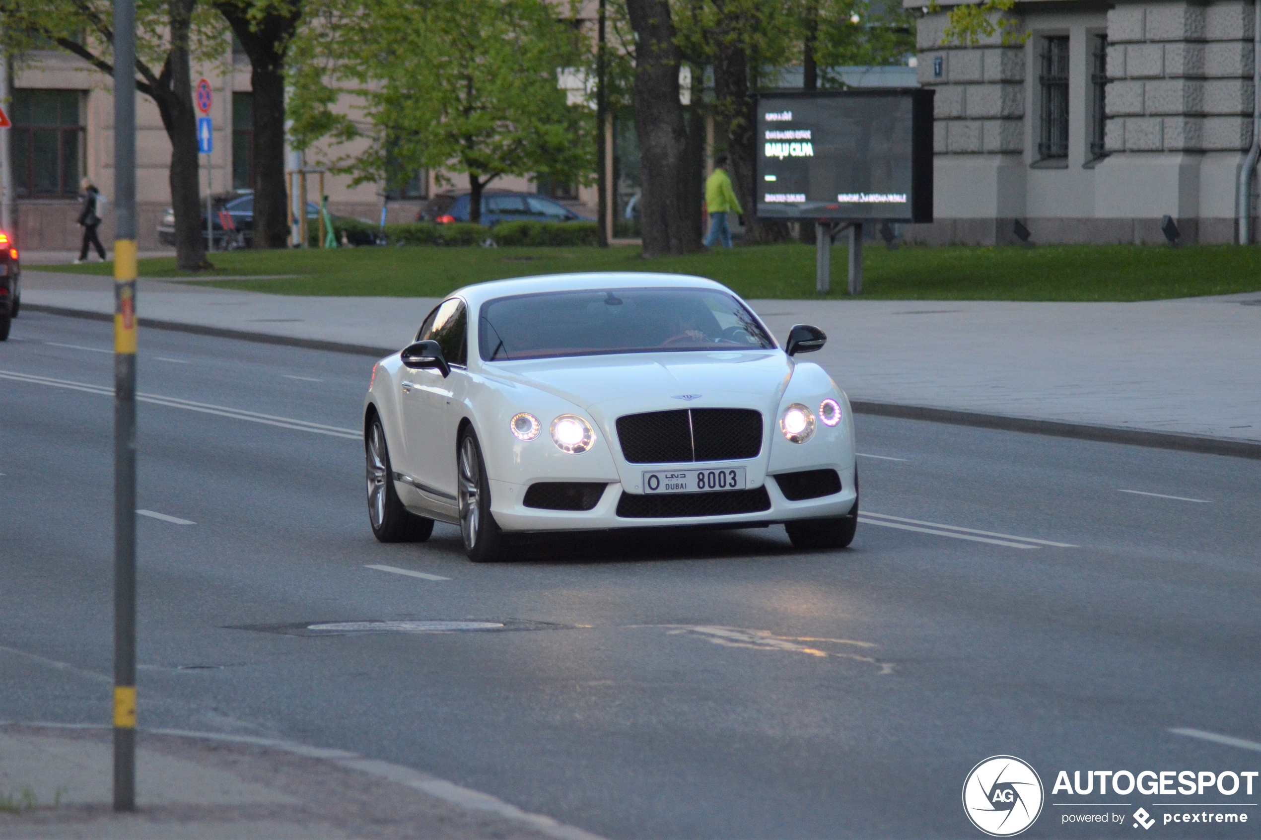 Bentley Continental GT V8 S