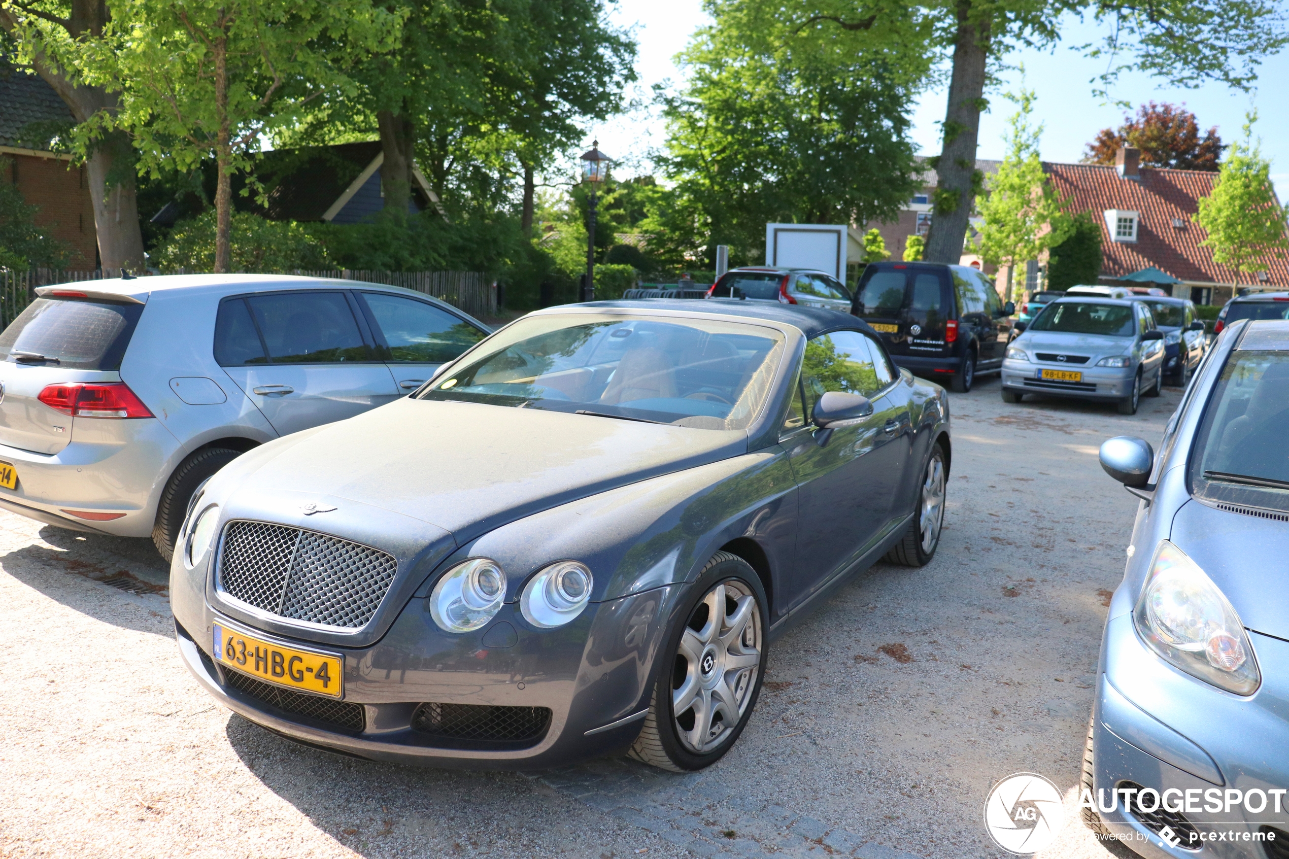 Bentley Continental GTC