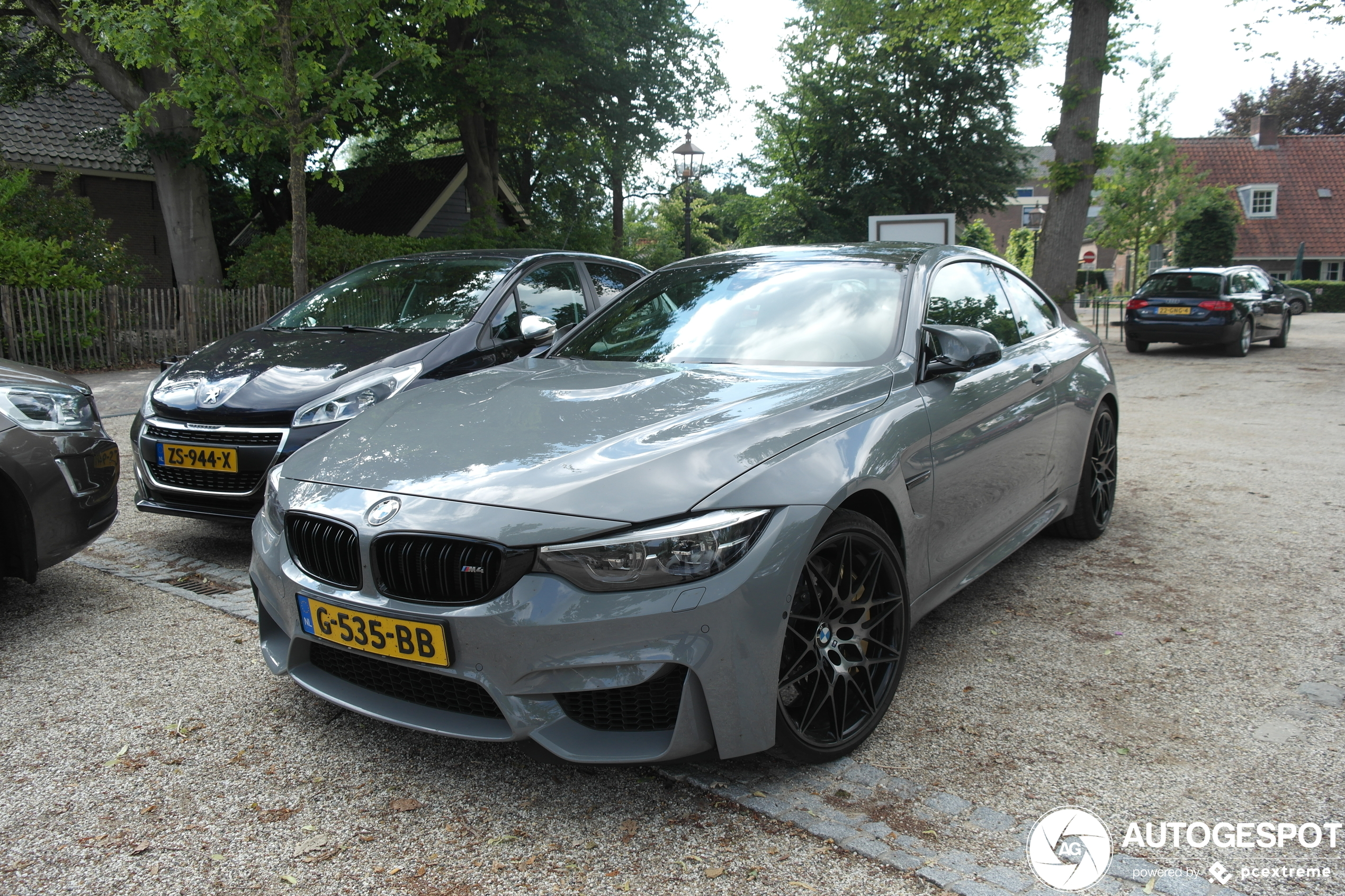 BMW M4 F82 Coupé