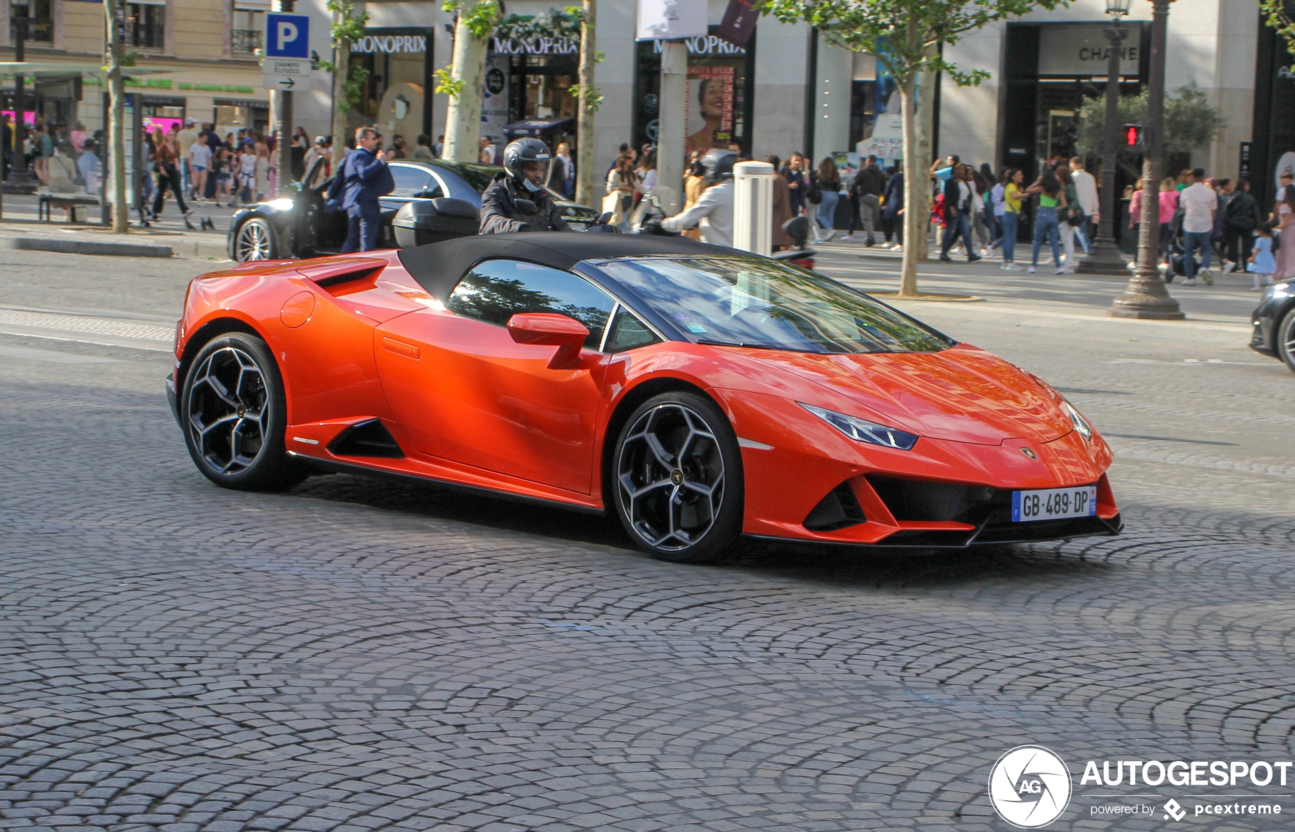 Lamborghini Huracán LP640-4 EVO Spyder