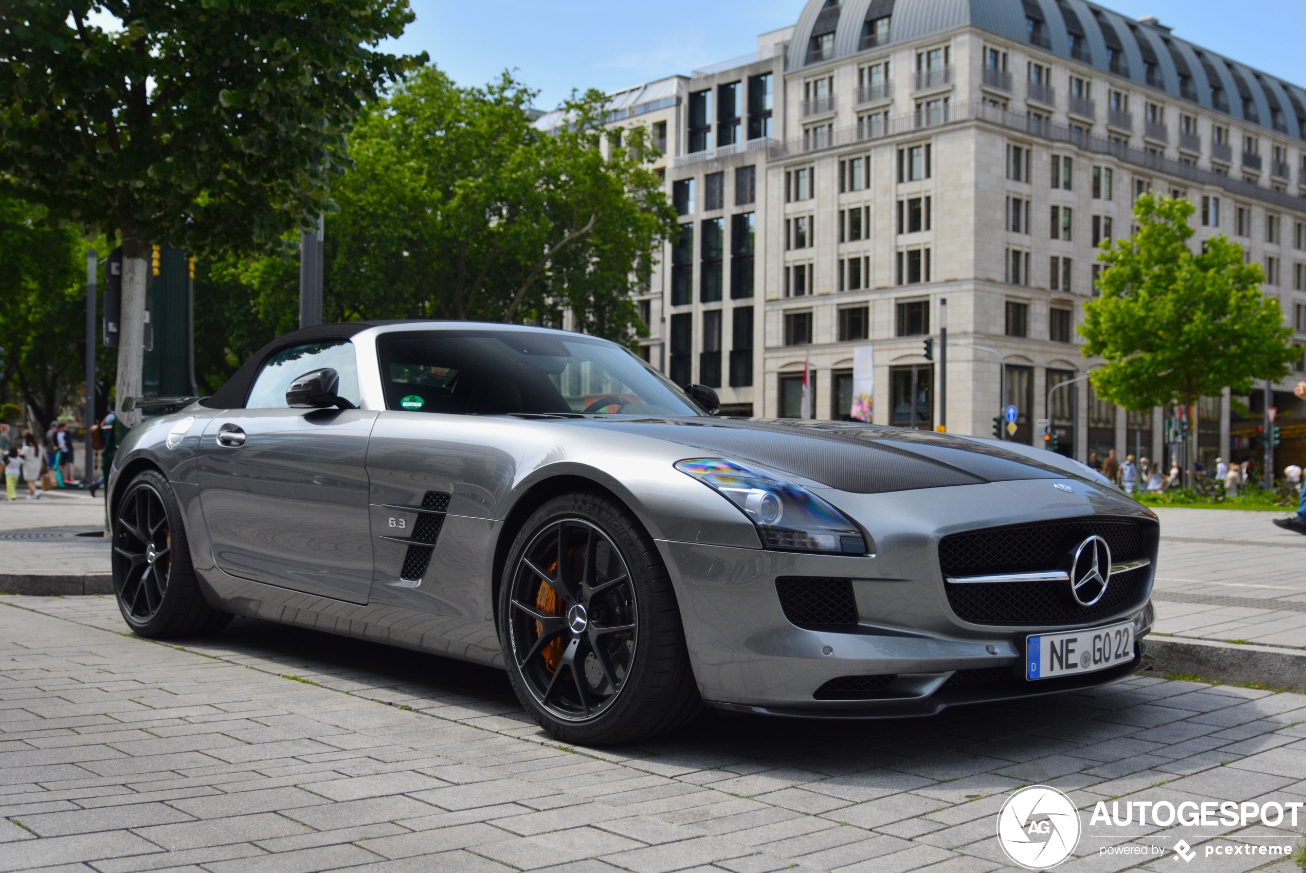 Mercedes-Benz SLS AMG GT Roadster Final Edition