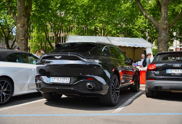 Aston Martin DBX