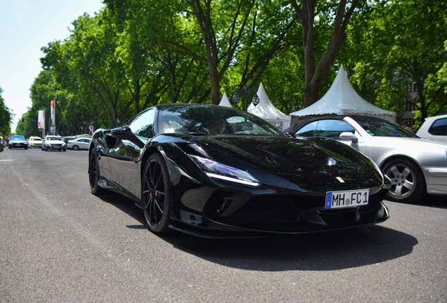 Ferrari F8 Tributo