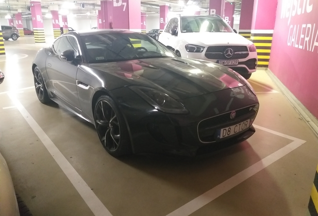 Jaguar F-TYPE R Coupé