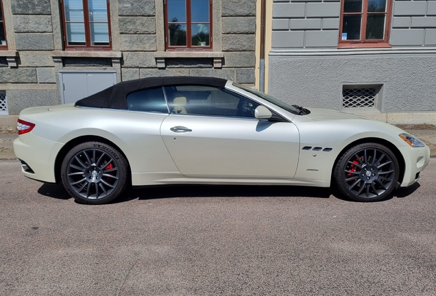 Maserati GranCabrio