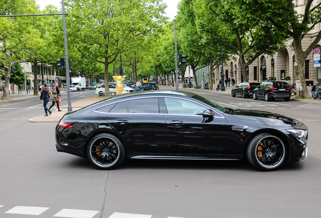 Mercedes-AMG GT 63 S X290