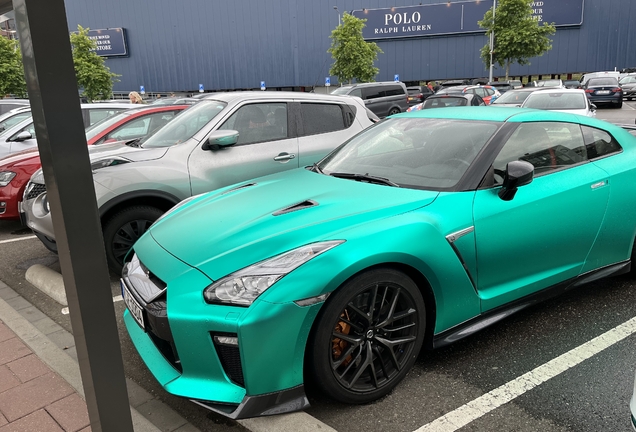 Nissan GT-R 2017