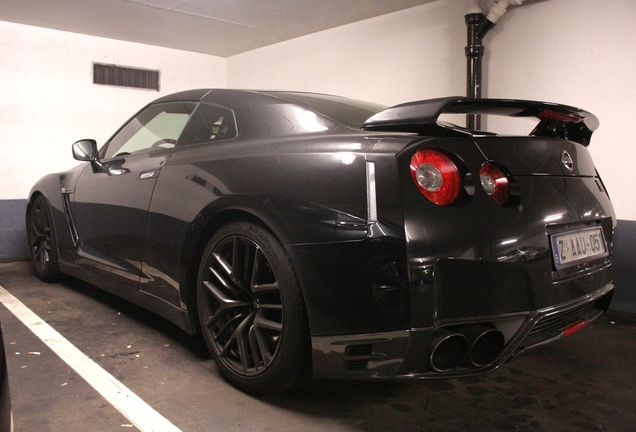 Nissan GT-R 2011