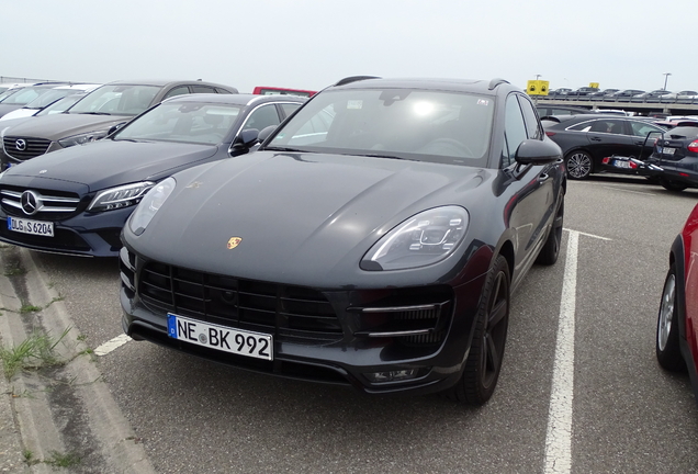 Porsche 95B Macan Turbo