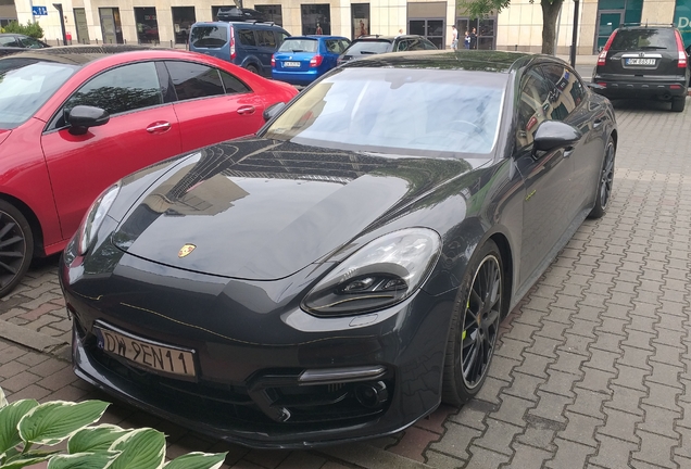 Porsche 971 Panamera Turbo S E-Hybrid