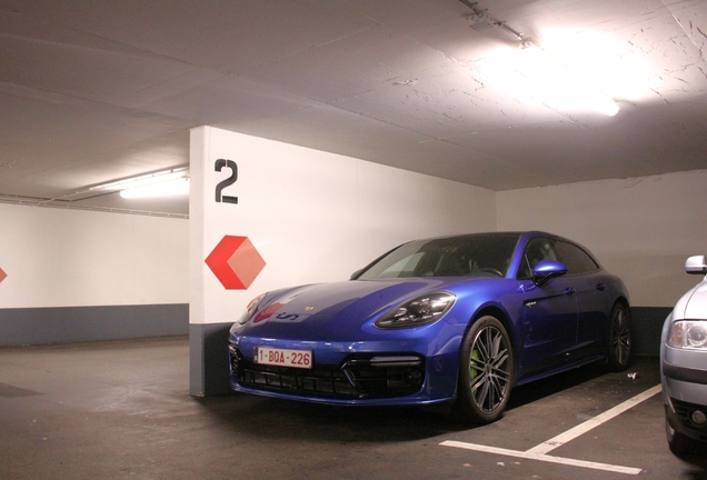 Porsche 971 Panamera Turbo S E-Hybrid Sport Turismo