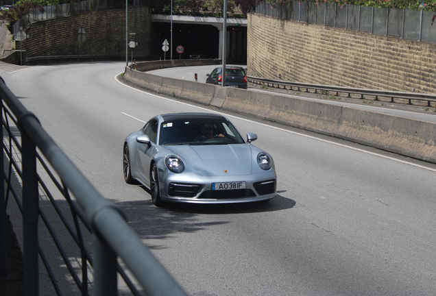 Porsche 992 Carrera S