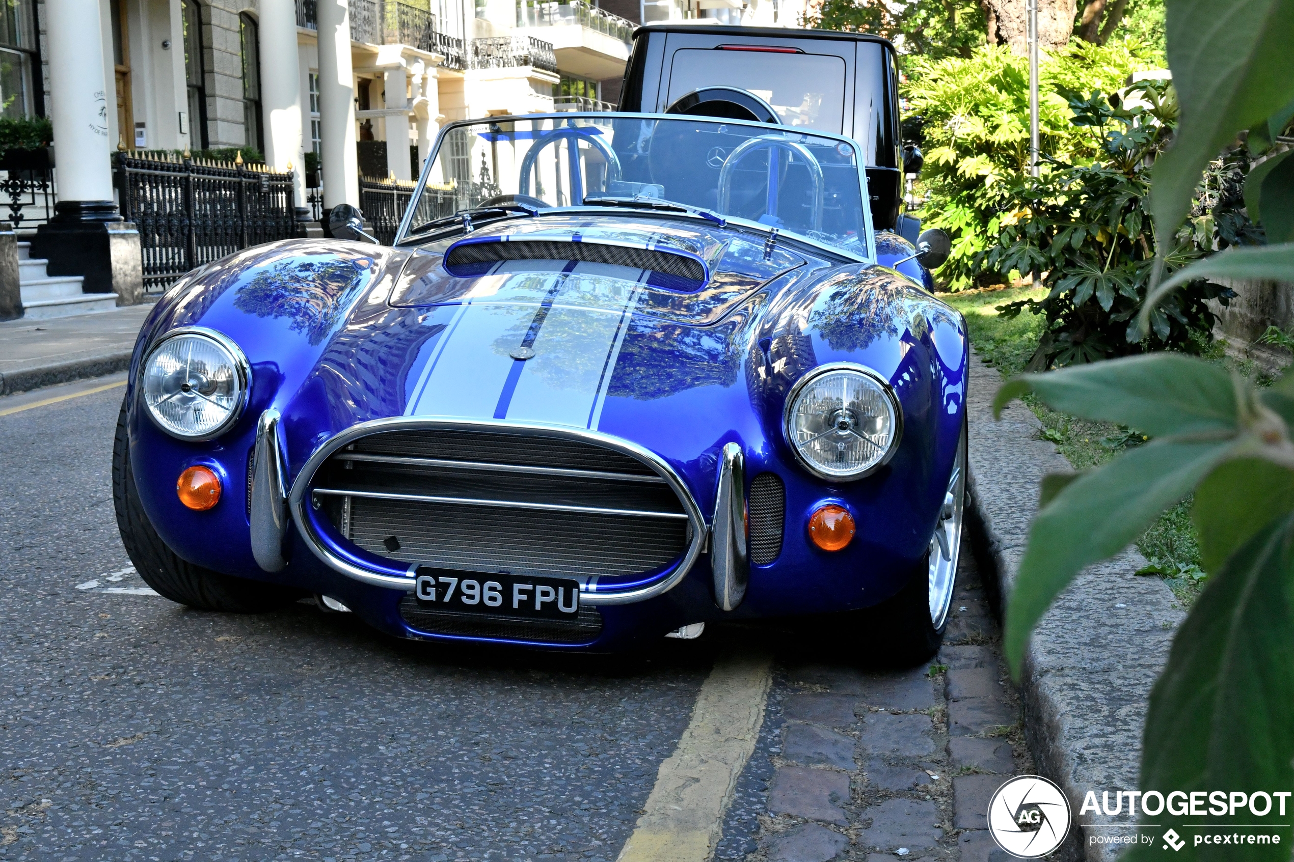 AC Cobra 427