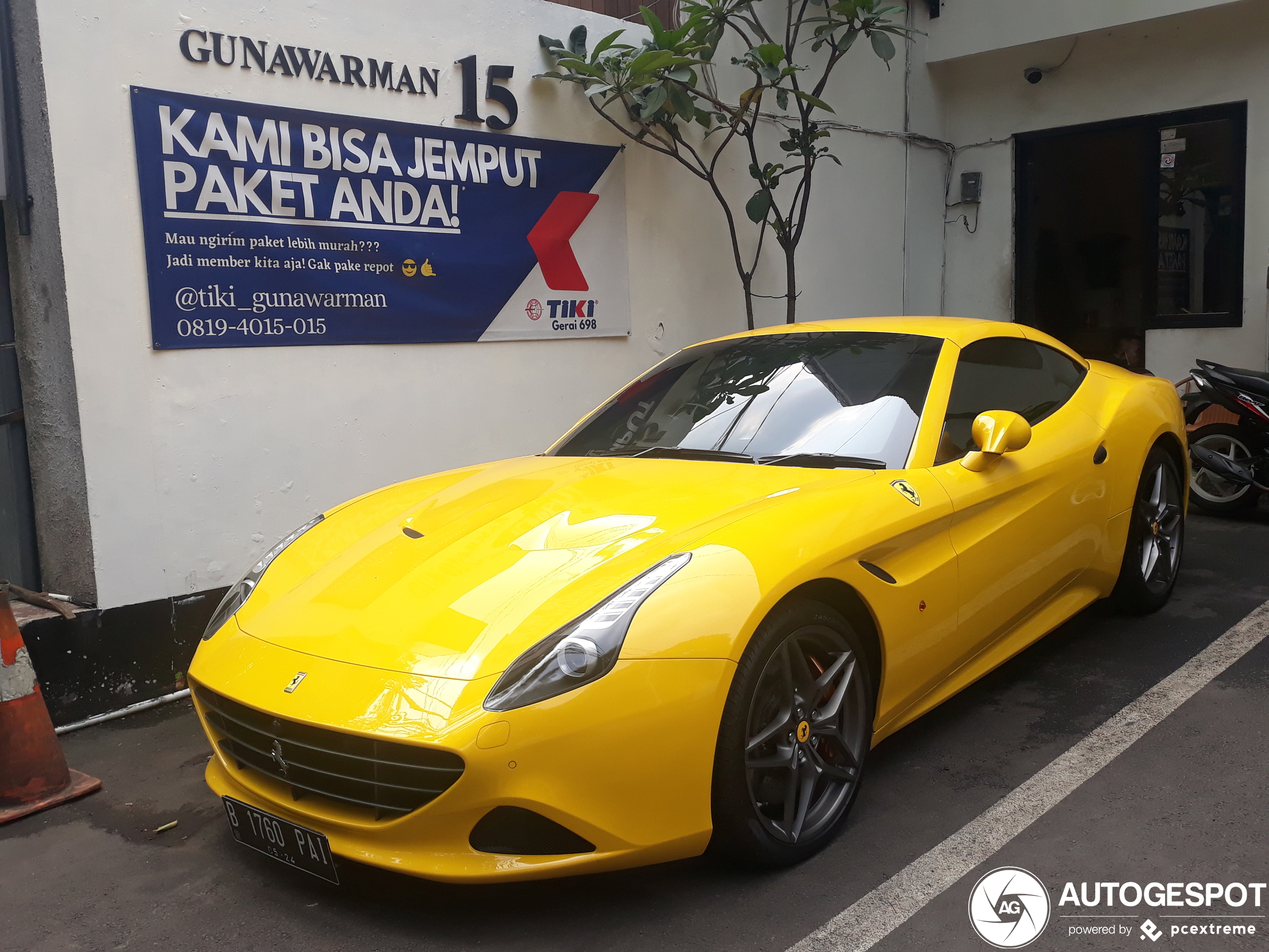 Ferrari California T