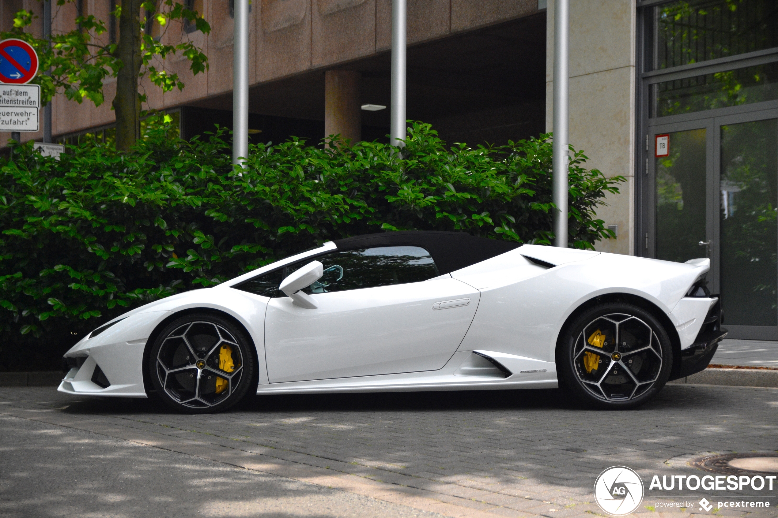 Lamborghini Huracán LP640-4 EVO Spyder