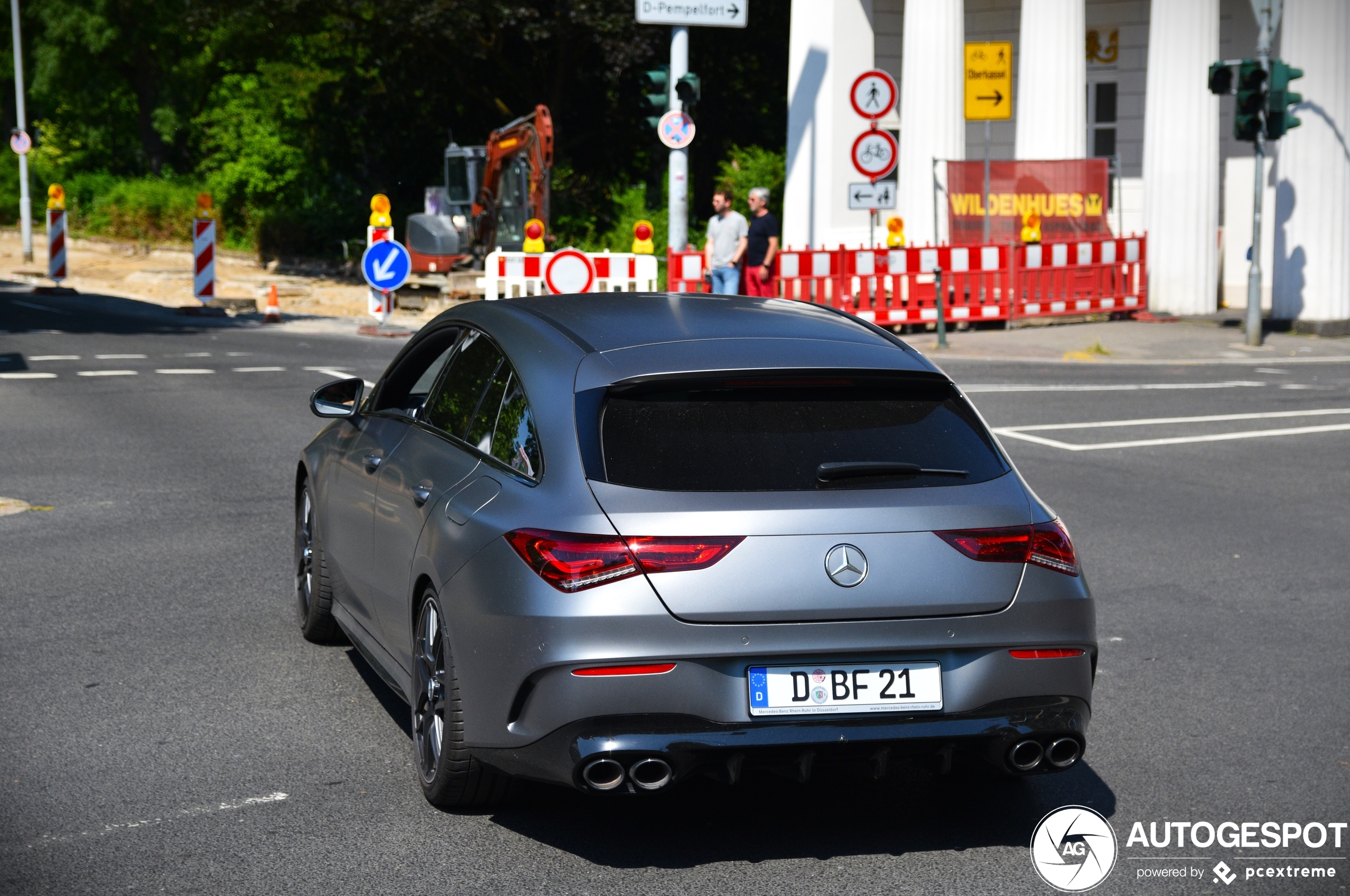 Mercedes-AMG CLA 45 Shooting Brake X118