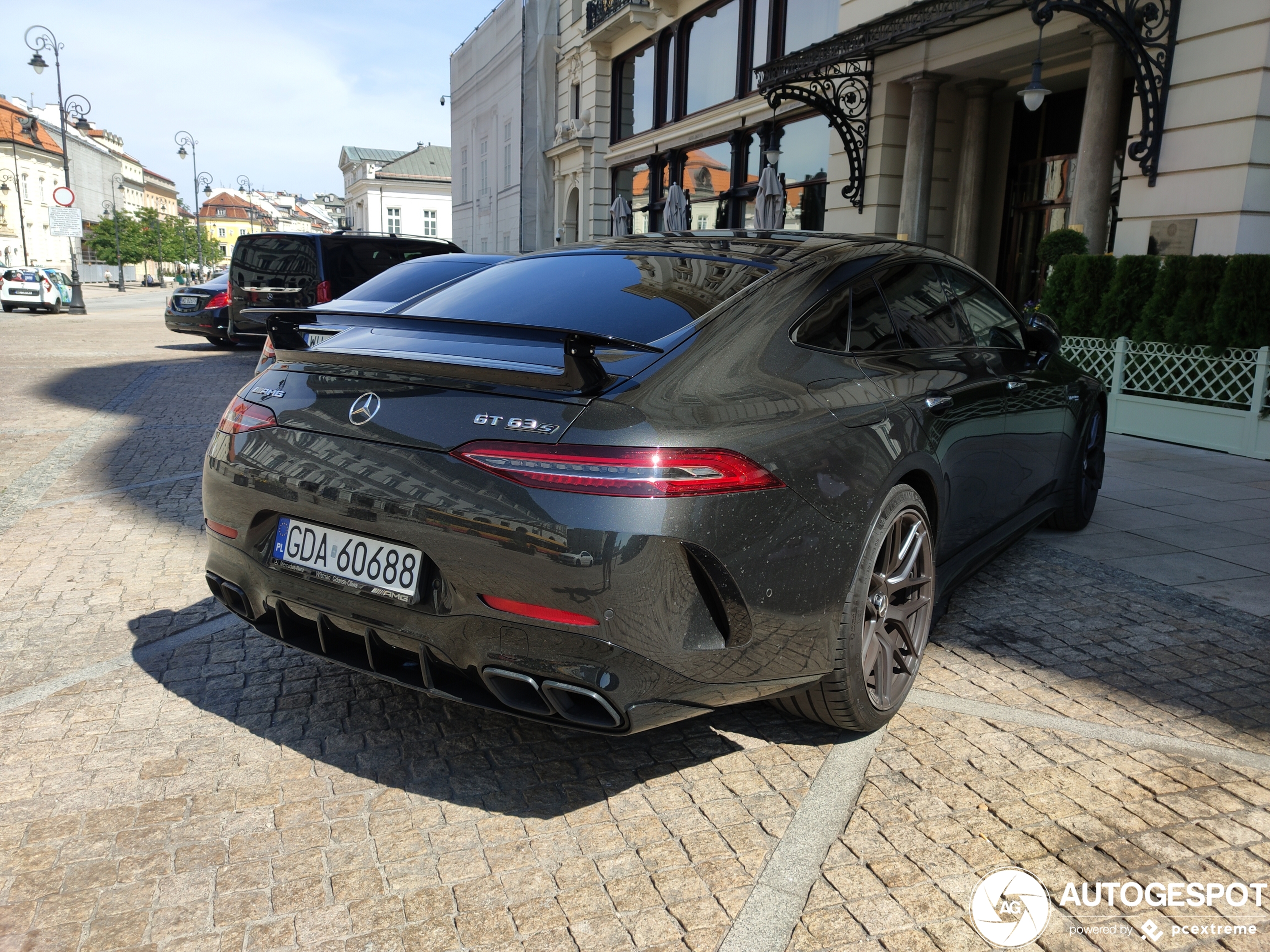 Mercedes-AMG GT 63 S X290