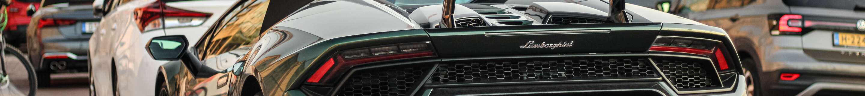 Lamborghini Huracán LP640-4 Performante Spyder