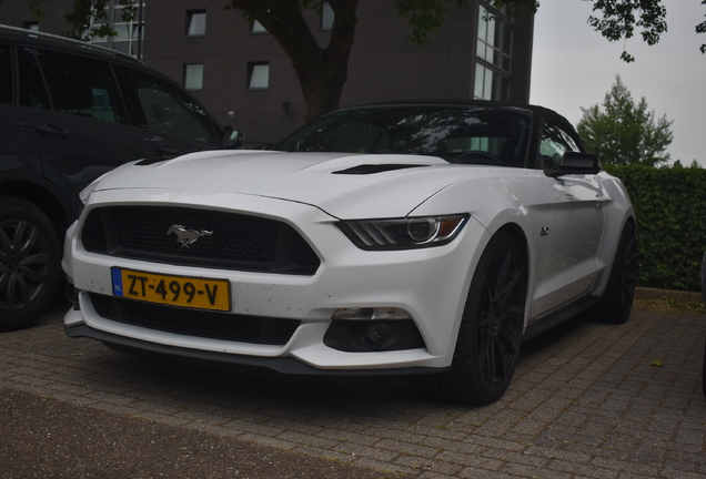 Ford Mustang GT Convertible 2015