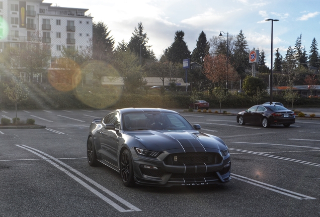 Ford Mustang Shelby GT350 2015