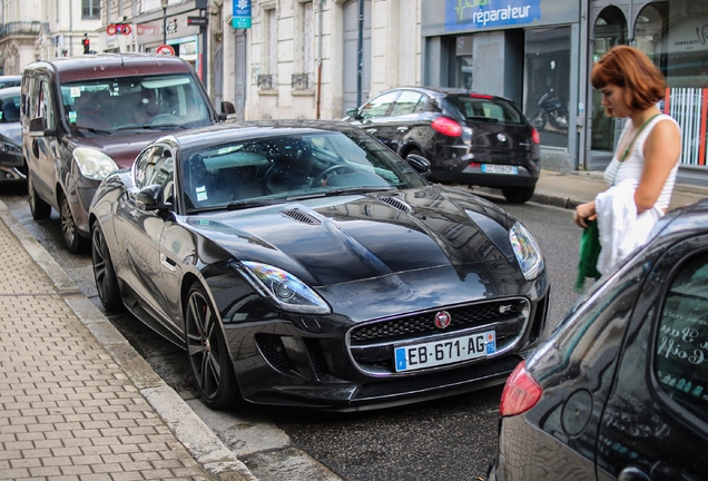 Jaguar F-TYPE S AWD Coupé British Design Edition