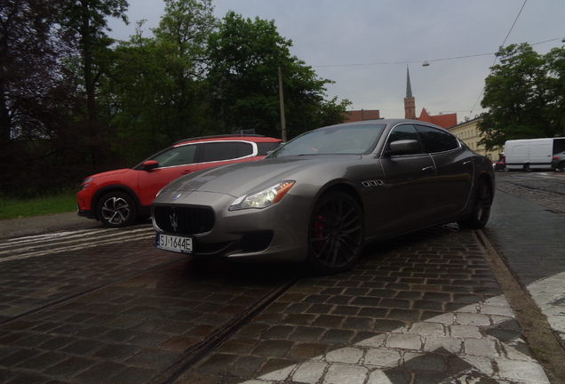 Maserati Quattroporte S Q4 2013