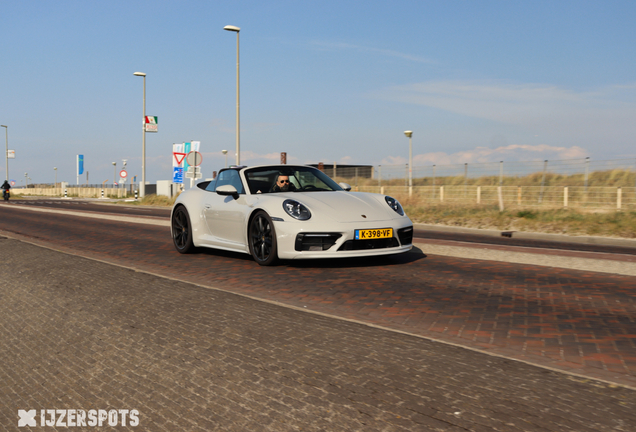 Porsche 992 Carrera S Cabriolet