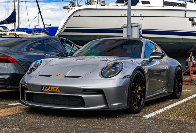 Porsche 992 GT3 Touring