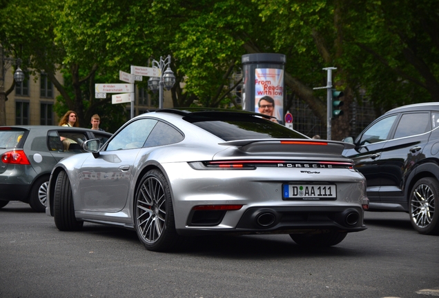 Porsche 992 Turbo