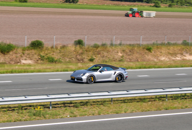 Porsche 992 Turbo S Cabriolet