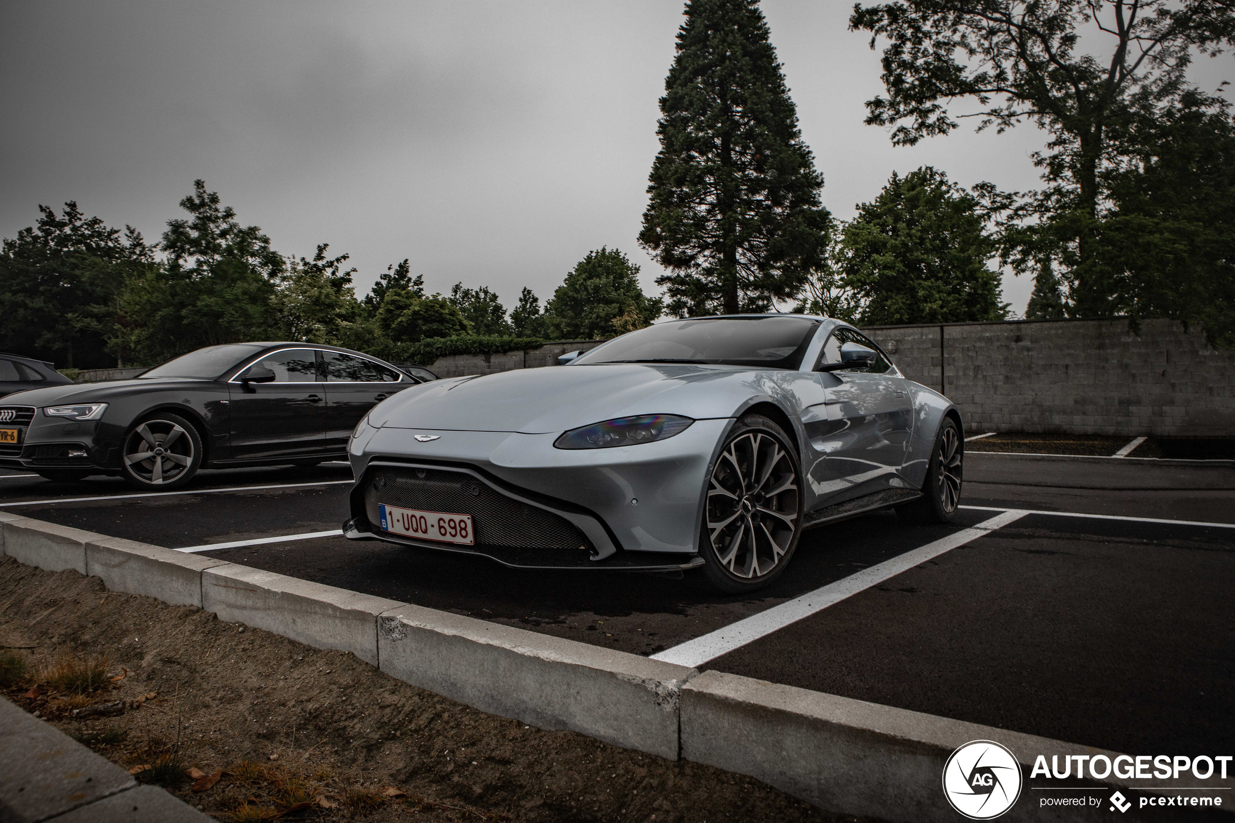 Aston Martin V8 Vantage 2018