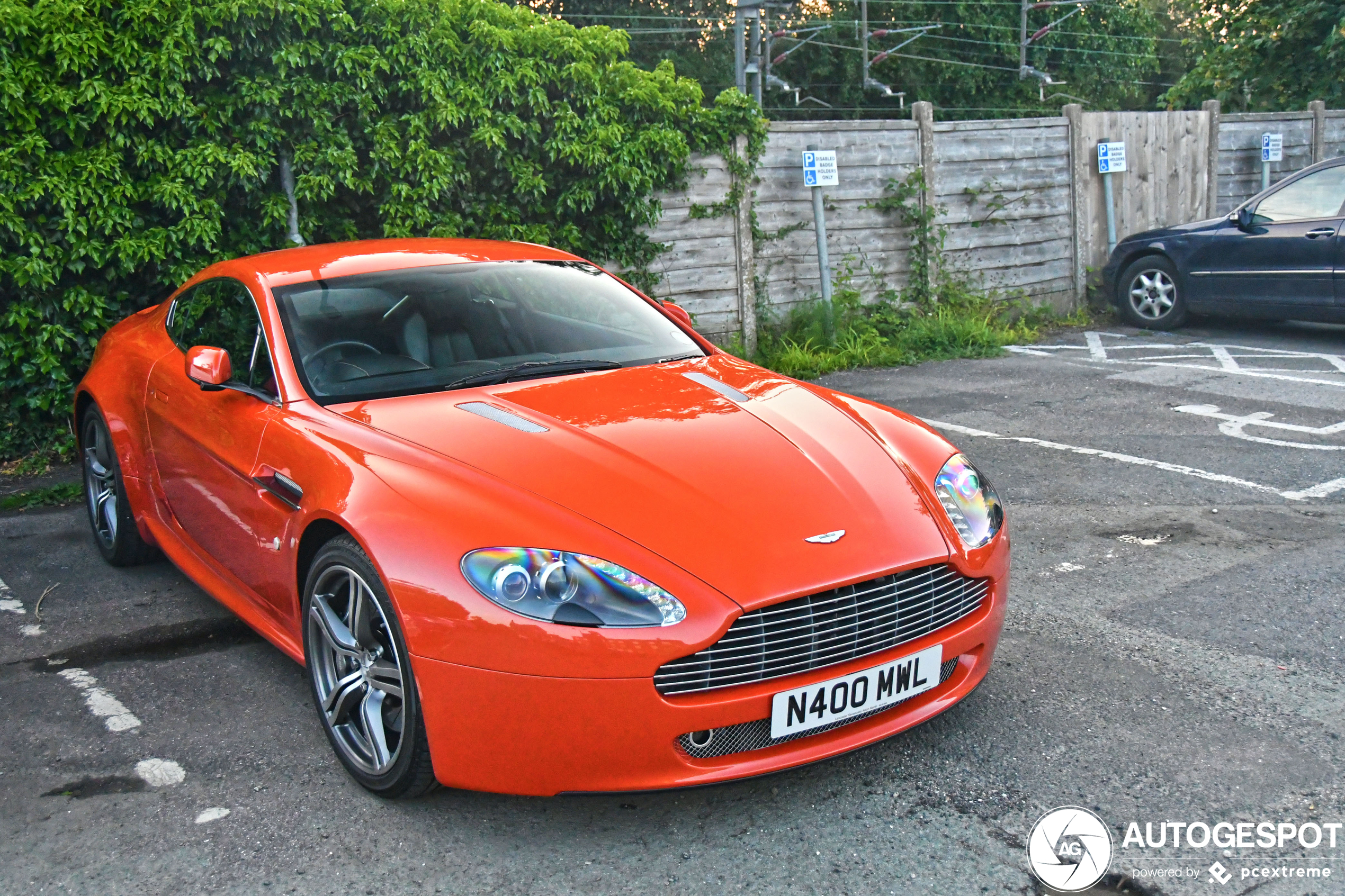 Aston Martin V8 Vantage N400