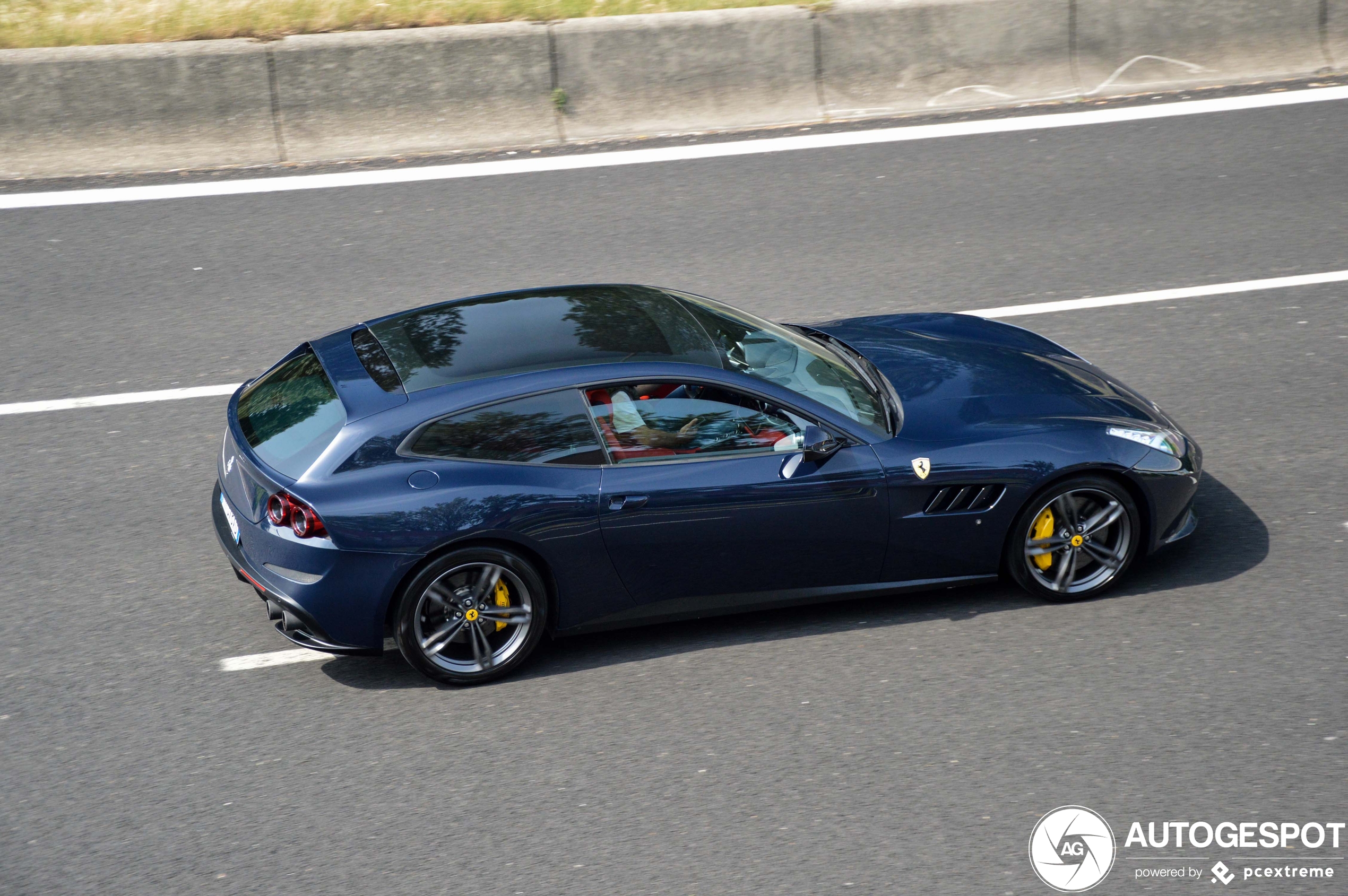 Ferrari GTC4Lusso