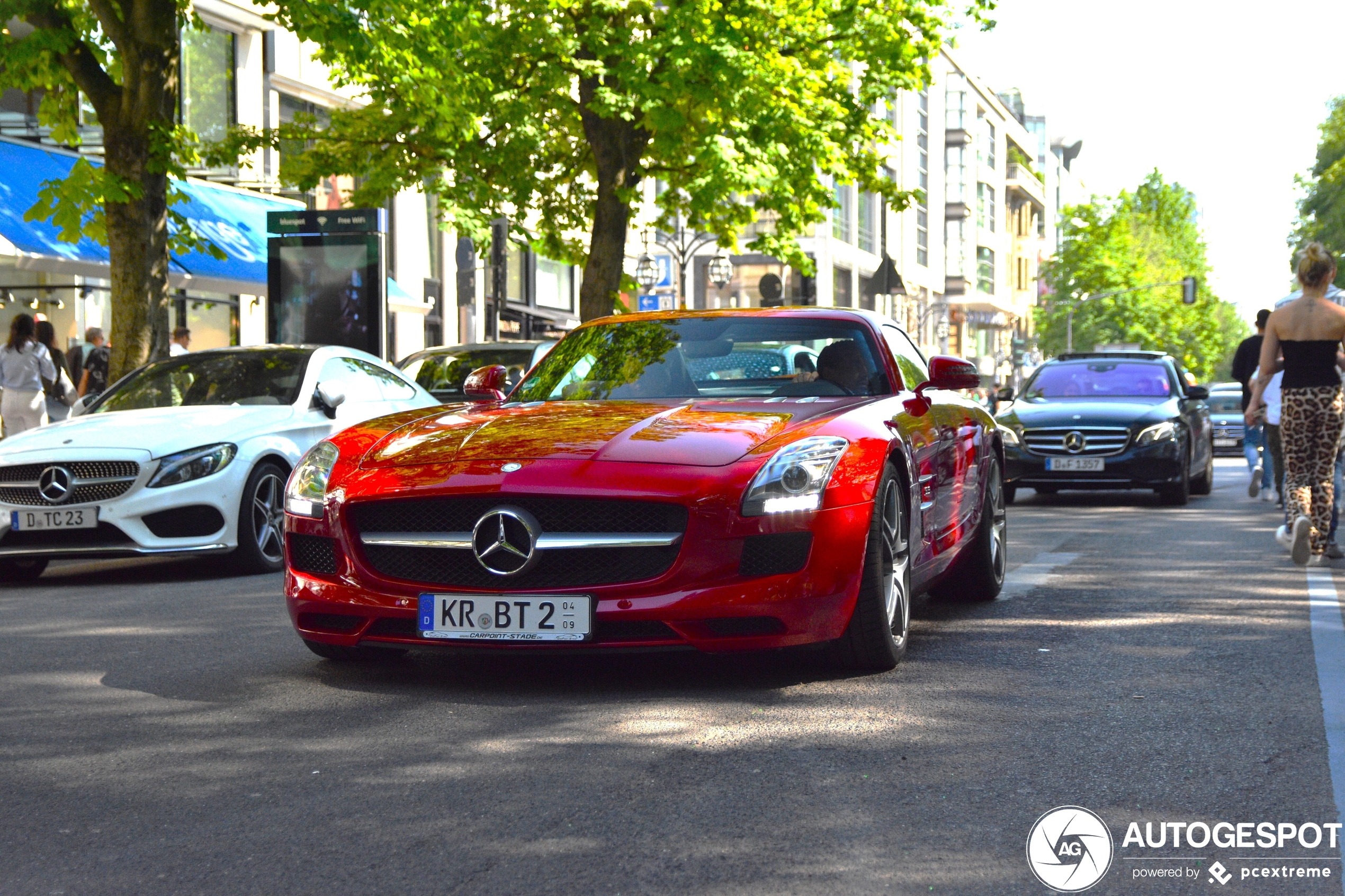 Mercedes-Benz SLS AMG