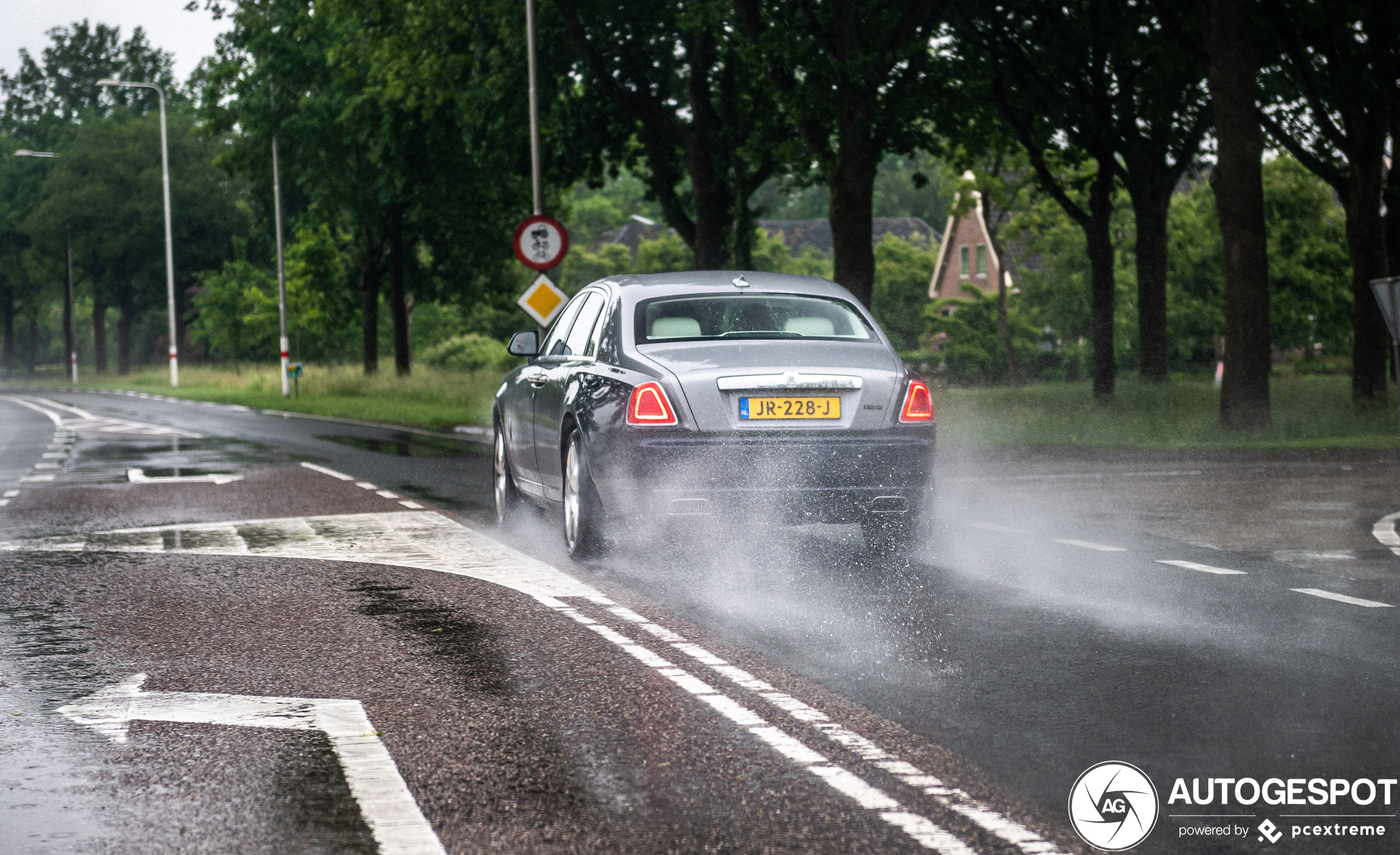 Rolls-Royce Ghost Series II