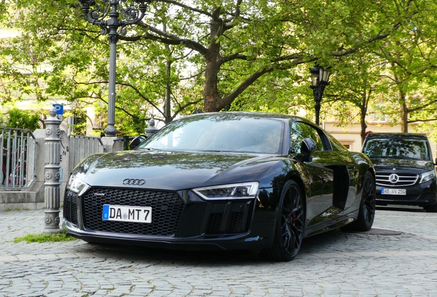 Audi R8 V10 2015